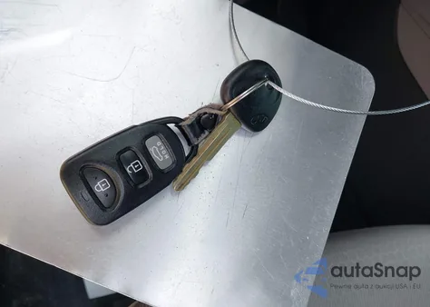 2018 Hyundai Elantra Sel из США, поврежденный, VIN KMHD84LF8JU612082